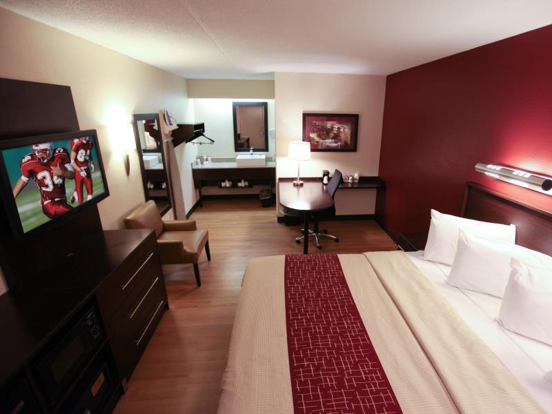 Red Roof Inn Plus+ Baltimore North - Timonium Exterior photo